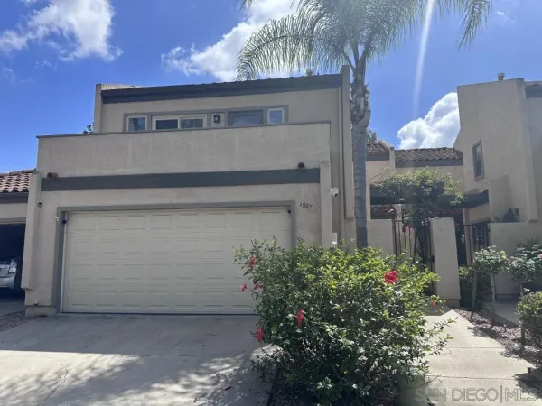 $669,900 | 1527 Sunrise Shadow Court, El Cajon, CA 92019