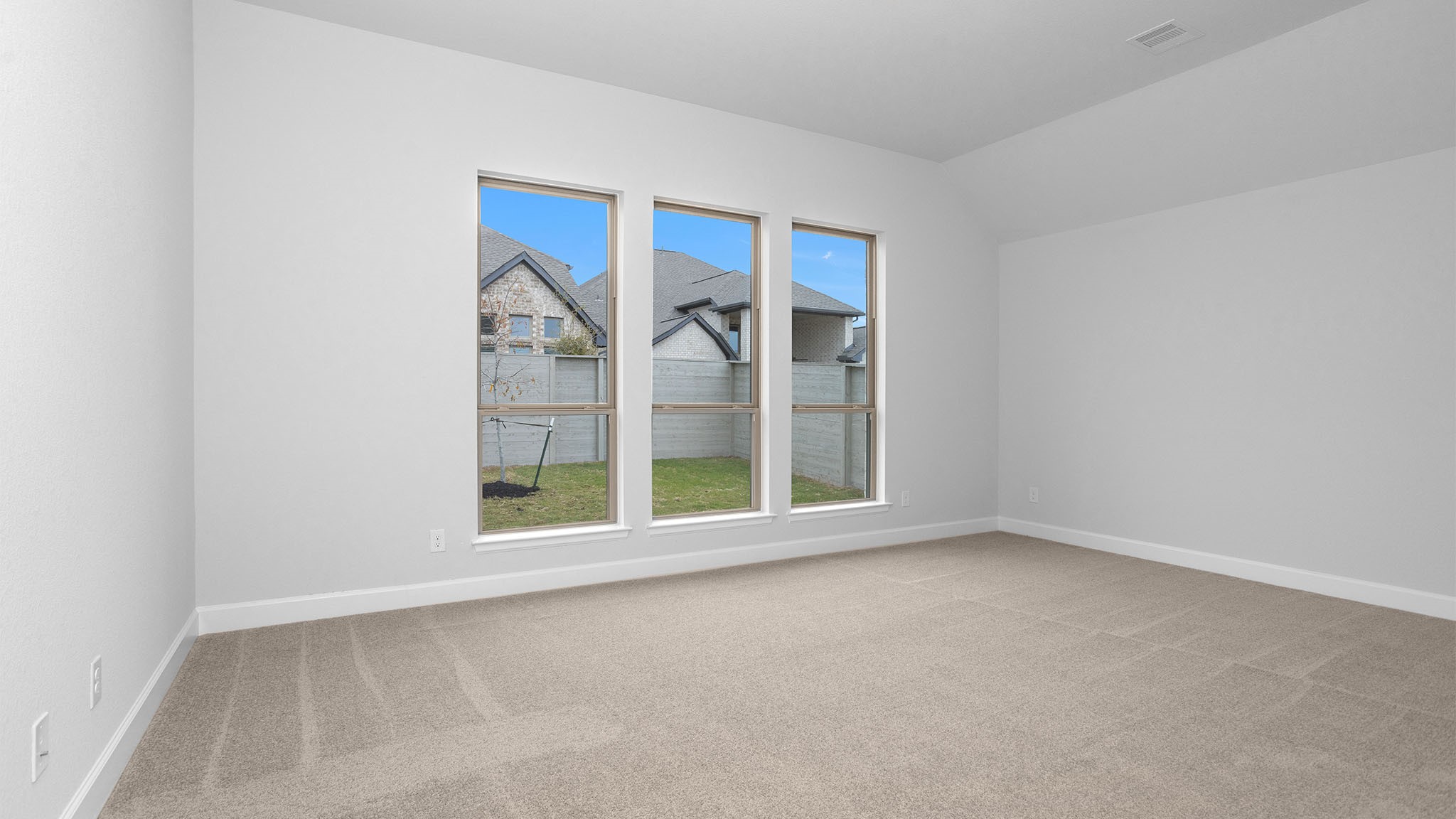 6726 Mountain Brook Way Friendswood, TX 77546 - Photo 11 of 20