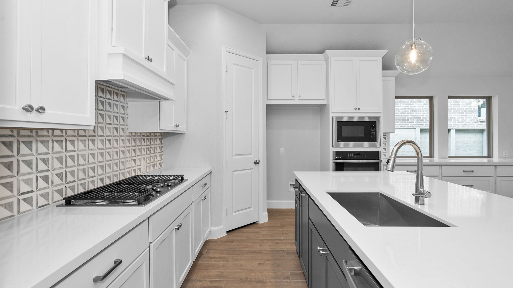 6726 Mountain Brook Way Friendswood, TX 77546 - Photo 9 of 20