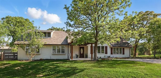 $5,500 | 841 Caublestone Hill Drive, Argyle, TX 76226