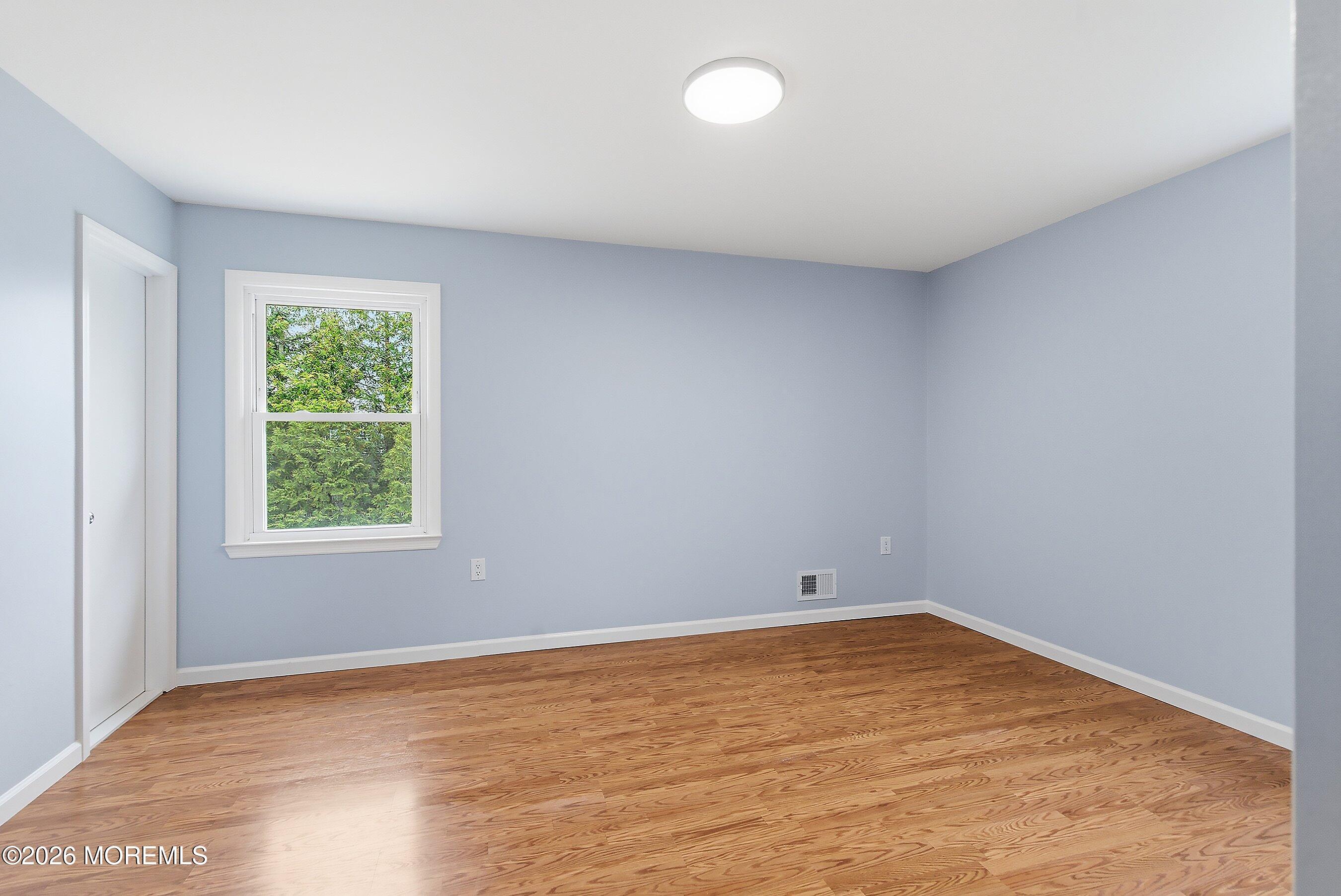 10 Lilac Place Howell, NJ 07731 - Photo 20 of 30 1000019920