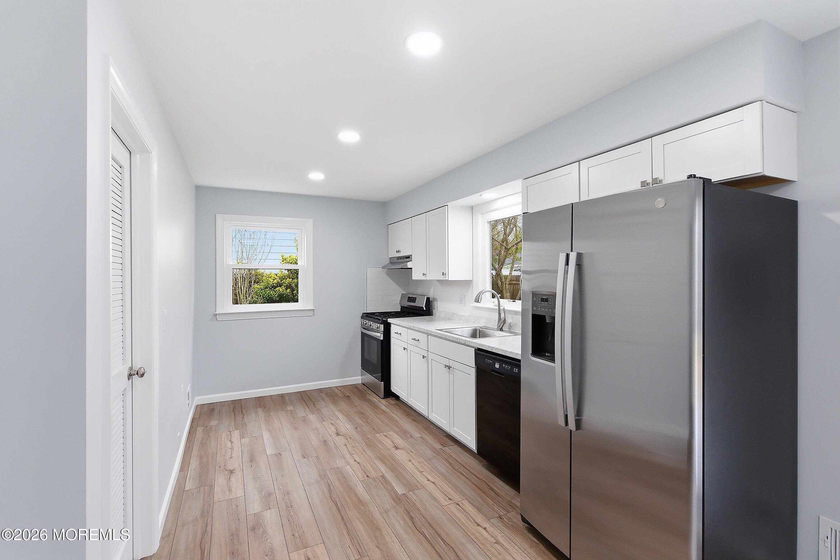 10 Lilac Place Howell, NJ 07731 - Photo 10 of 30 1000019908