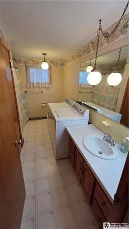 $339,000 | 104 Bradwood Road, West Seneca, NY 14224