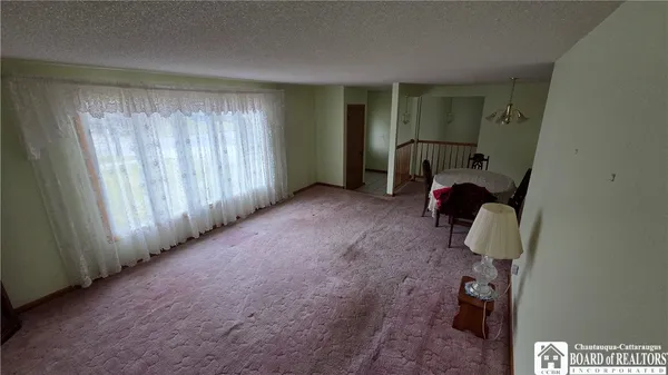 $339,000 | 104 Bradwood Road, West Seneca, NY 14224