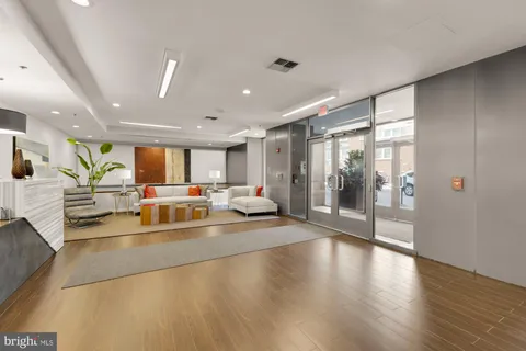 $399,000 | 3883 Connecticut Avenue Northwest, Unit 111, Washington, DC 20008