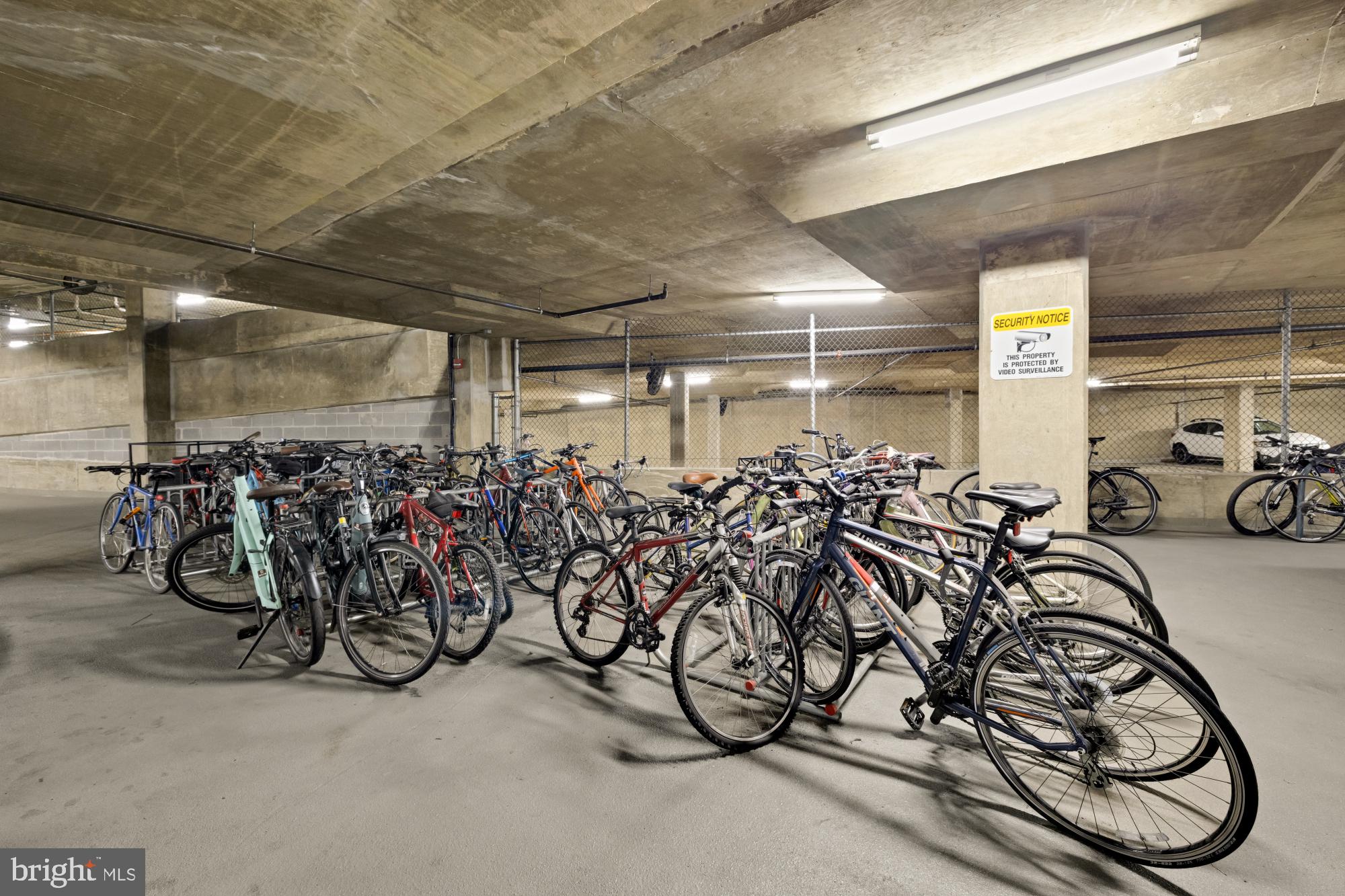 3883 Connecticut Avenue Northwest, Unit 111 Washington, DC 20008 - Photo 24 of 28