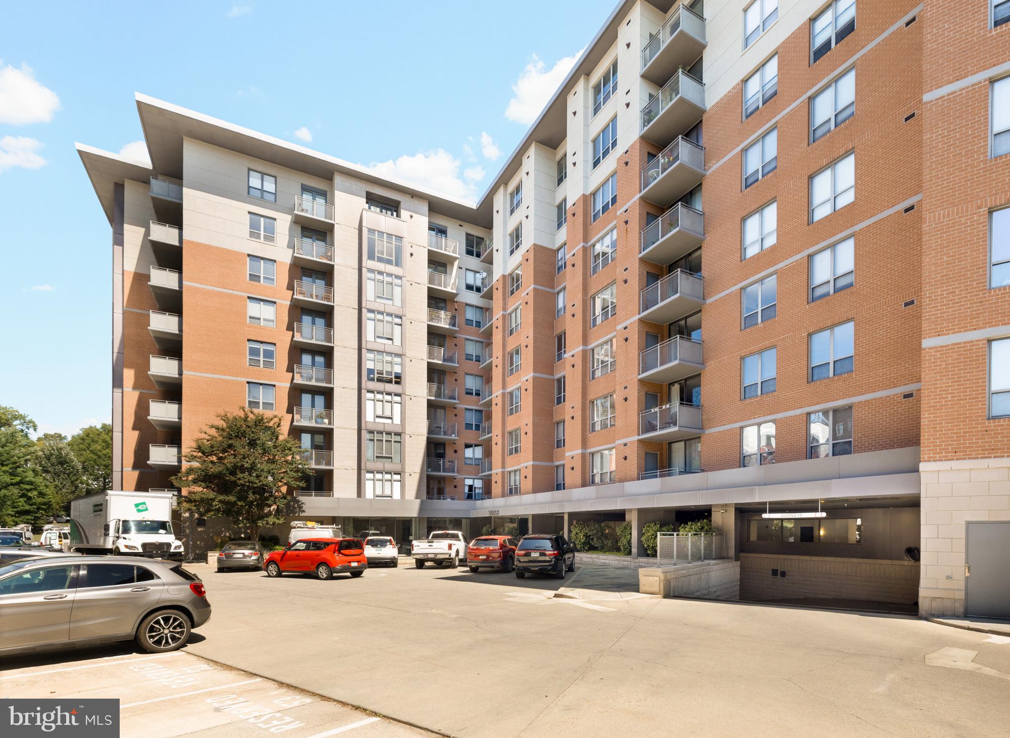 3883 Connecticut Avenue Northwest, Unit 111 Washington, DC 20008 - Photo 26 of 28