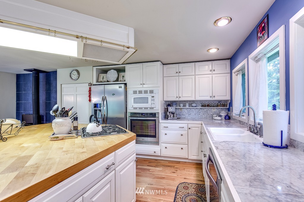 4780 Tree Ridge Lane Northeast Poulsbo, WA 98370 - Photo 7 of 25