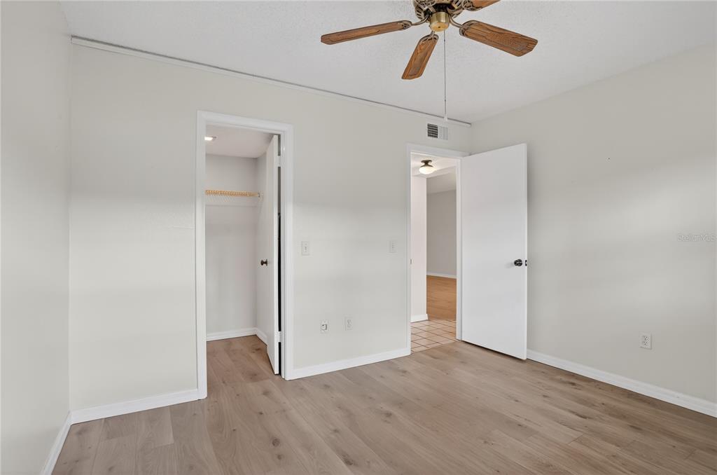 1370 Heather Ridge Boulevard, Unit 102 Dunedin, FL 34698 - Photo 18 of 27
