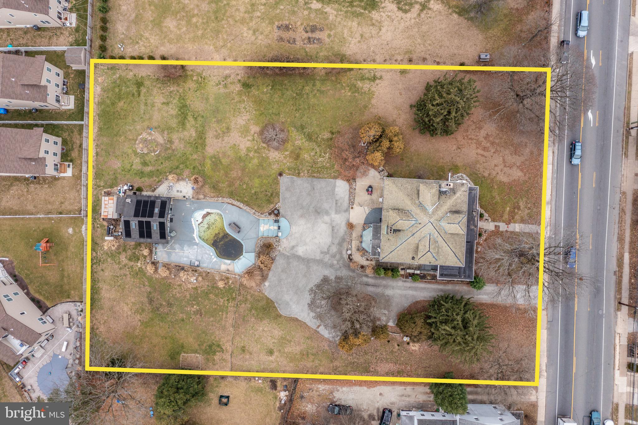 7330 Ridge Avenue Philadelphia, PA 19128 - Photo 28 of 31