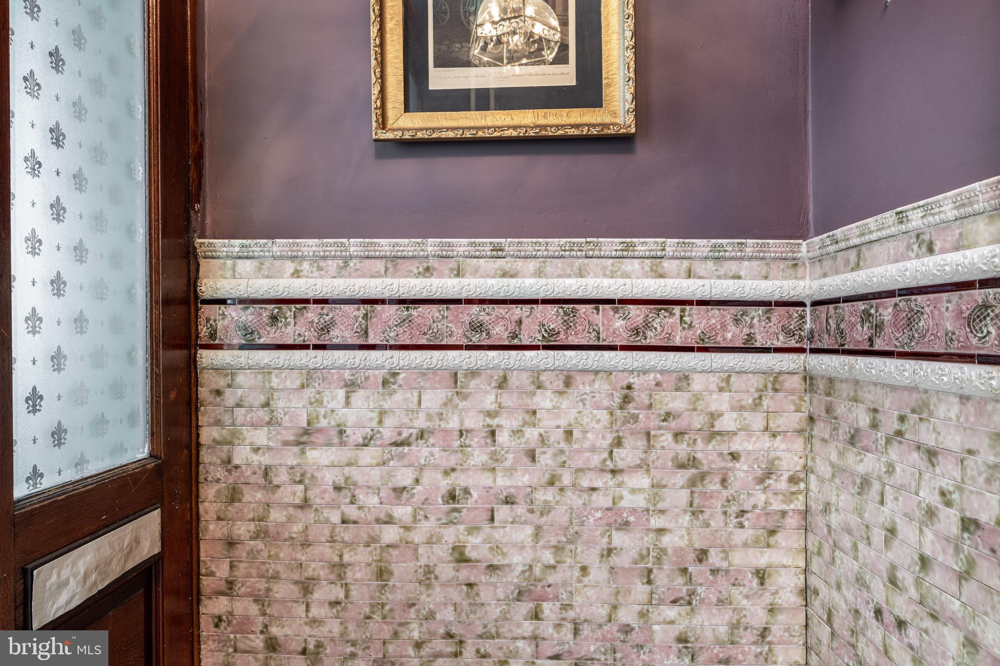 7330 Ridge Avenue Philadelphia, PA 19128 - Photo 4 of 31