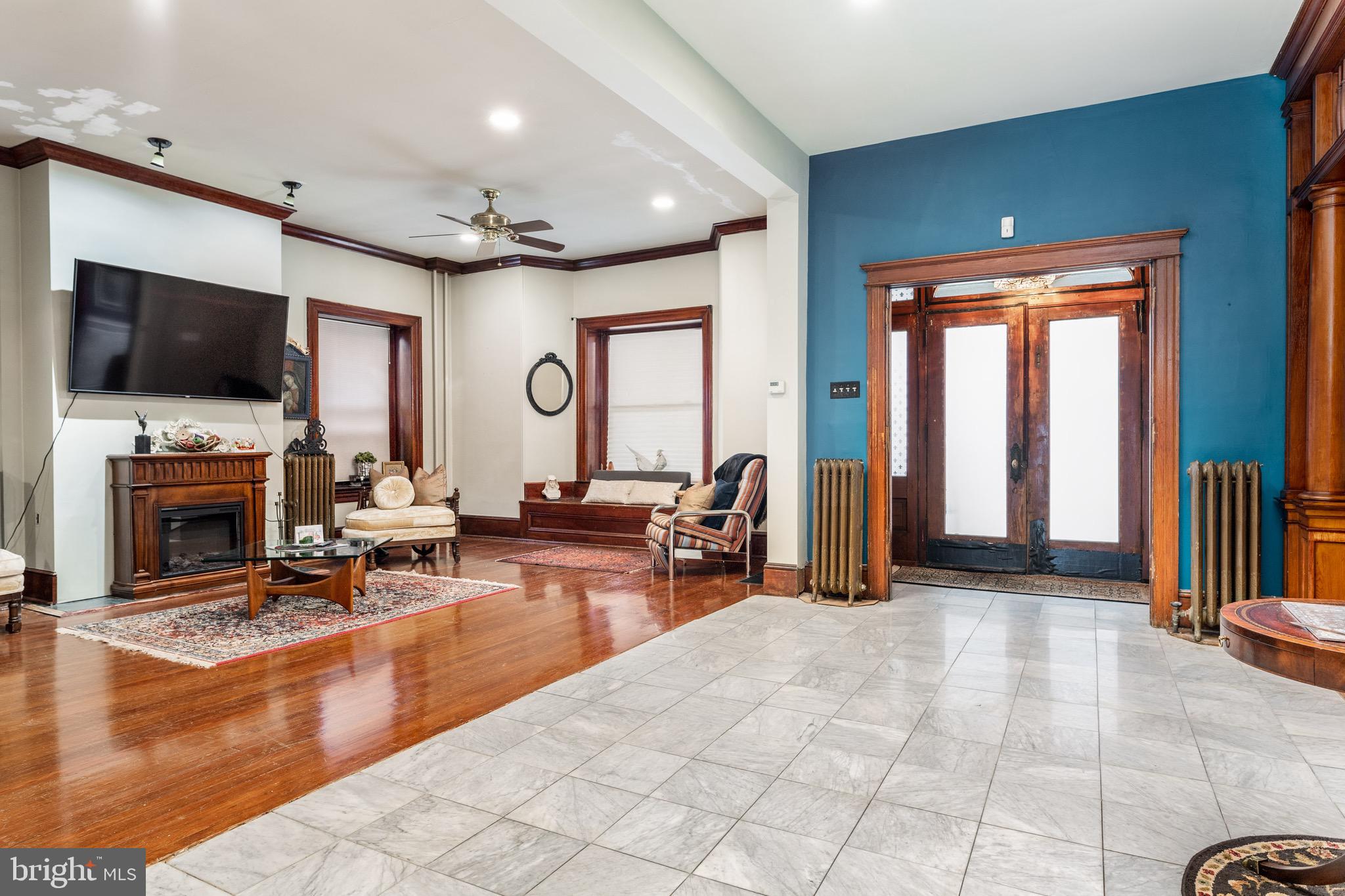 7330 Ridge Avenue Philadelphia, PA 19128 - Photo 7 of 31