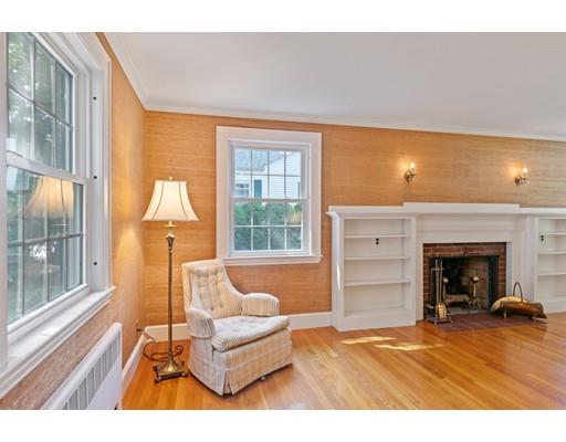 10 Dartmouth Road Marblehead, MA 01945 - Photo 3 of 24