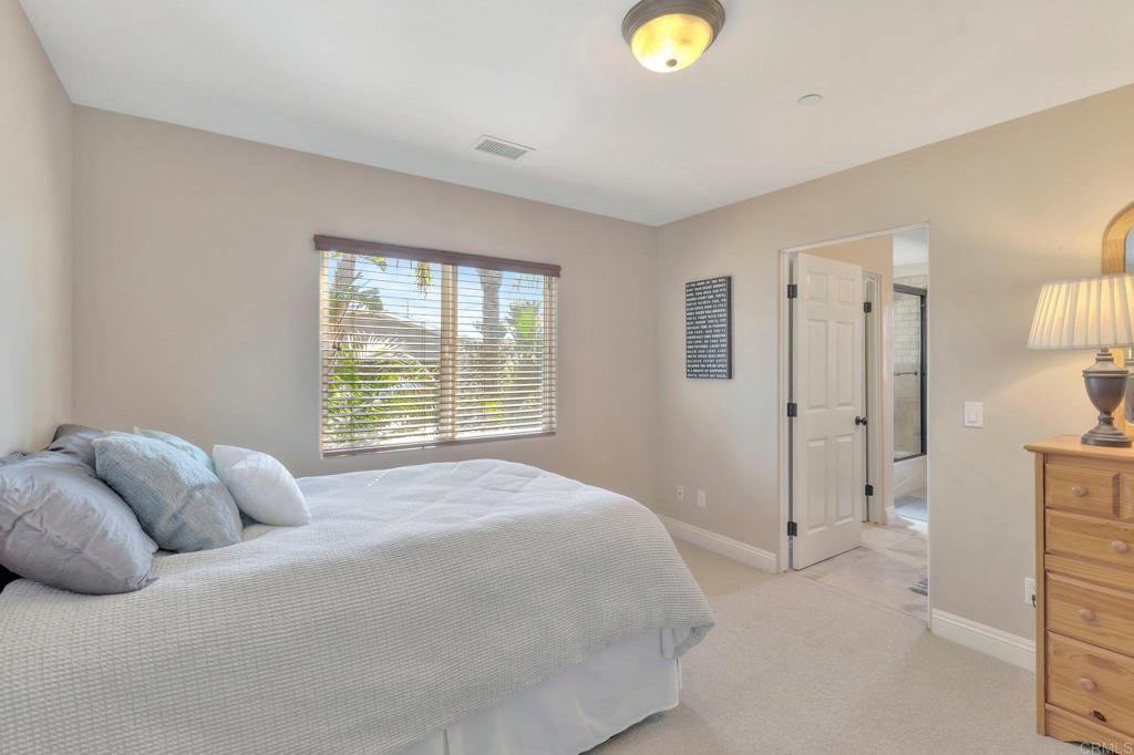 169 La Veta Avenue Encinitas, CA 92024 - Photo 13 of 19