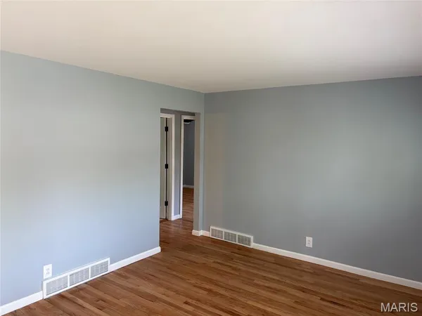 $1,350 | 2415 Chesstal Street, St. Charles, MO 63301