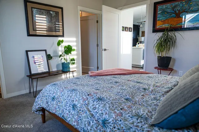 $519,950 | 1030 East RR Avenue, Post Falls, ID 83854