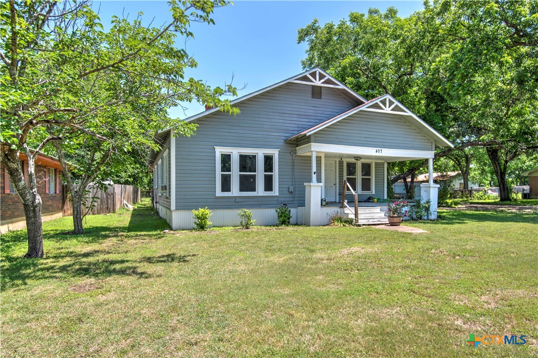 407 8th Street Moody, TX 76557 - Photo 2 of 32