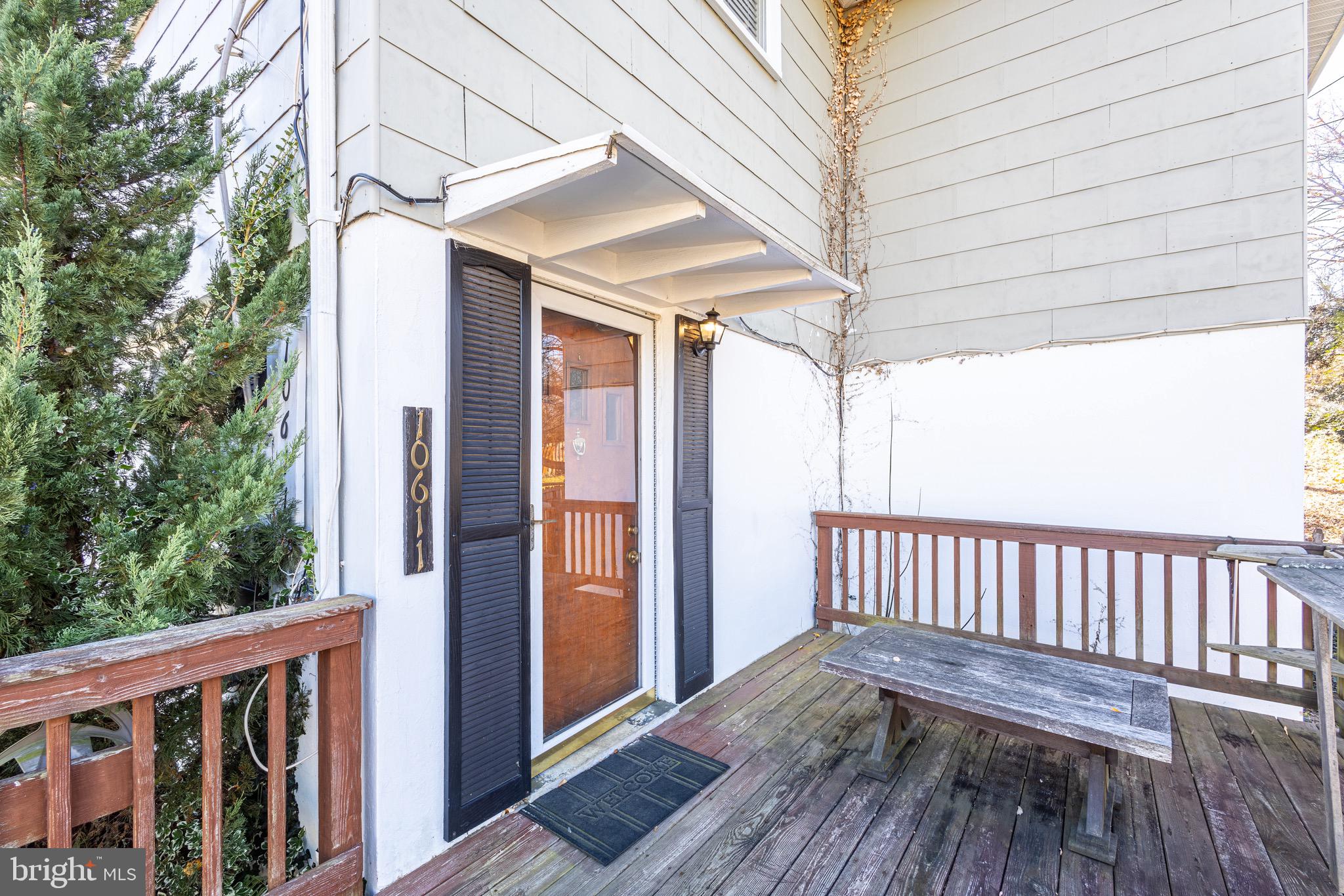 10611 Maple Street Fairfax, VA 22030 - Photo 19 of 20 a view of a wooden deck
