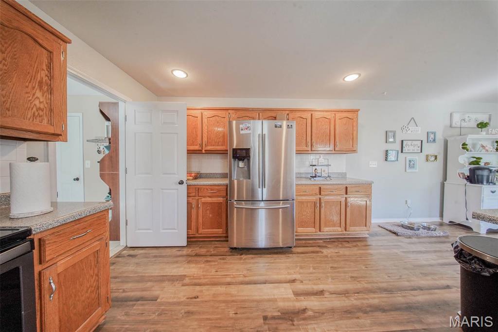 19580 Lyle Lane Waynesville, MO 65583 - Photo 12 of 67