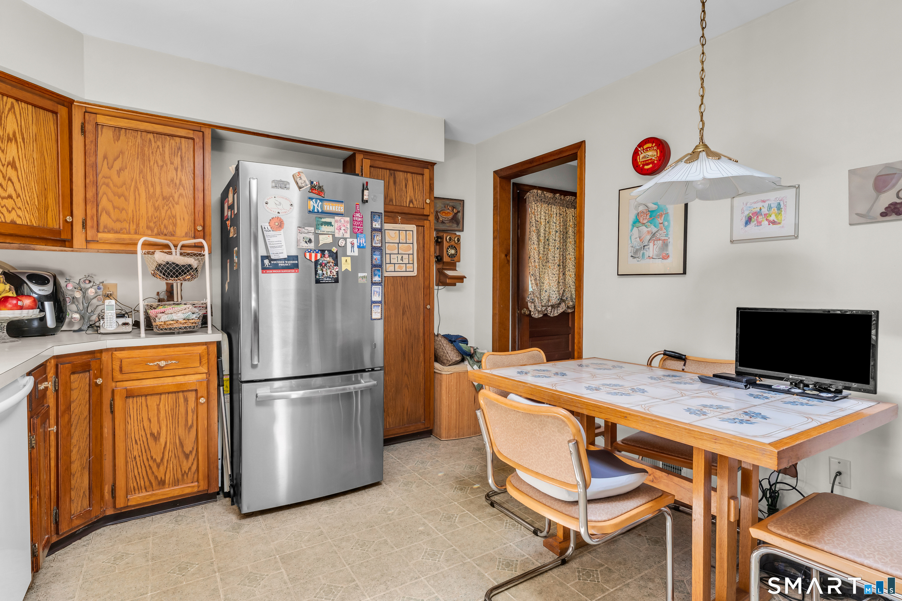 704 Towner Swamp Road Guilford, CT 06437 - Photo 12 of 39