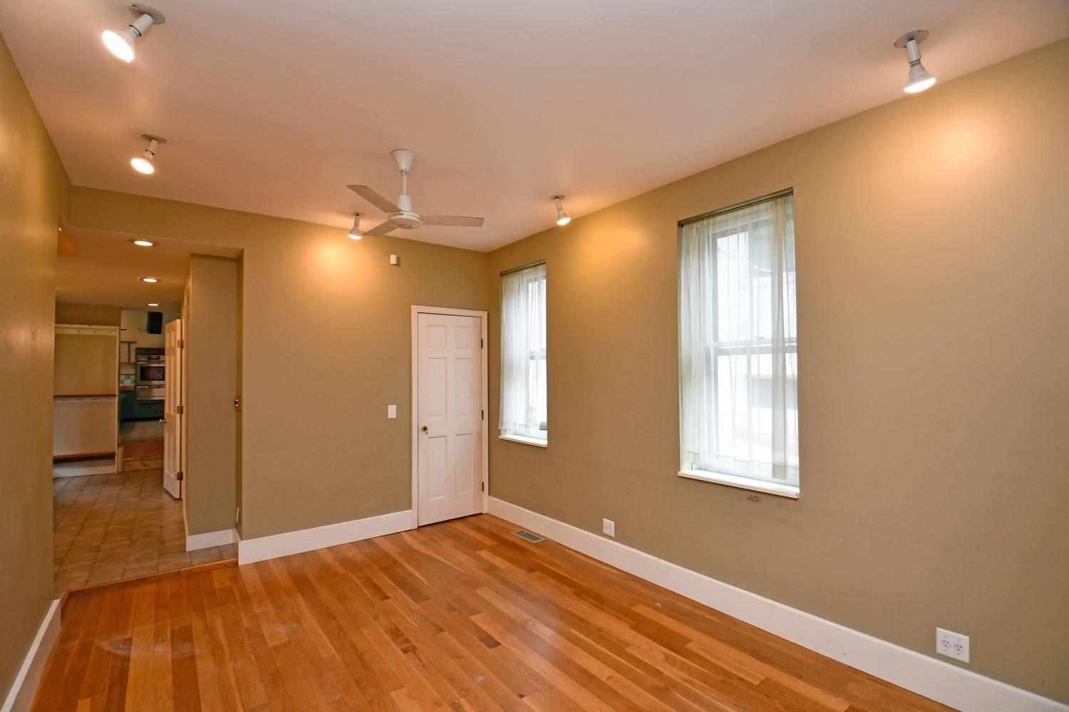 1306 Spring Street Cincinnati, OH 45202 - Photo 13 of 43