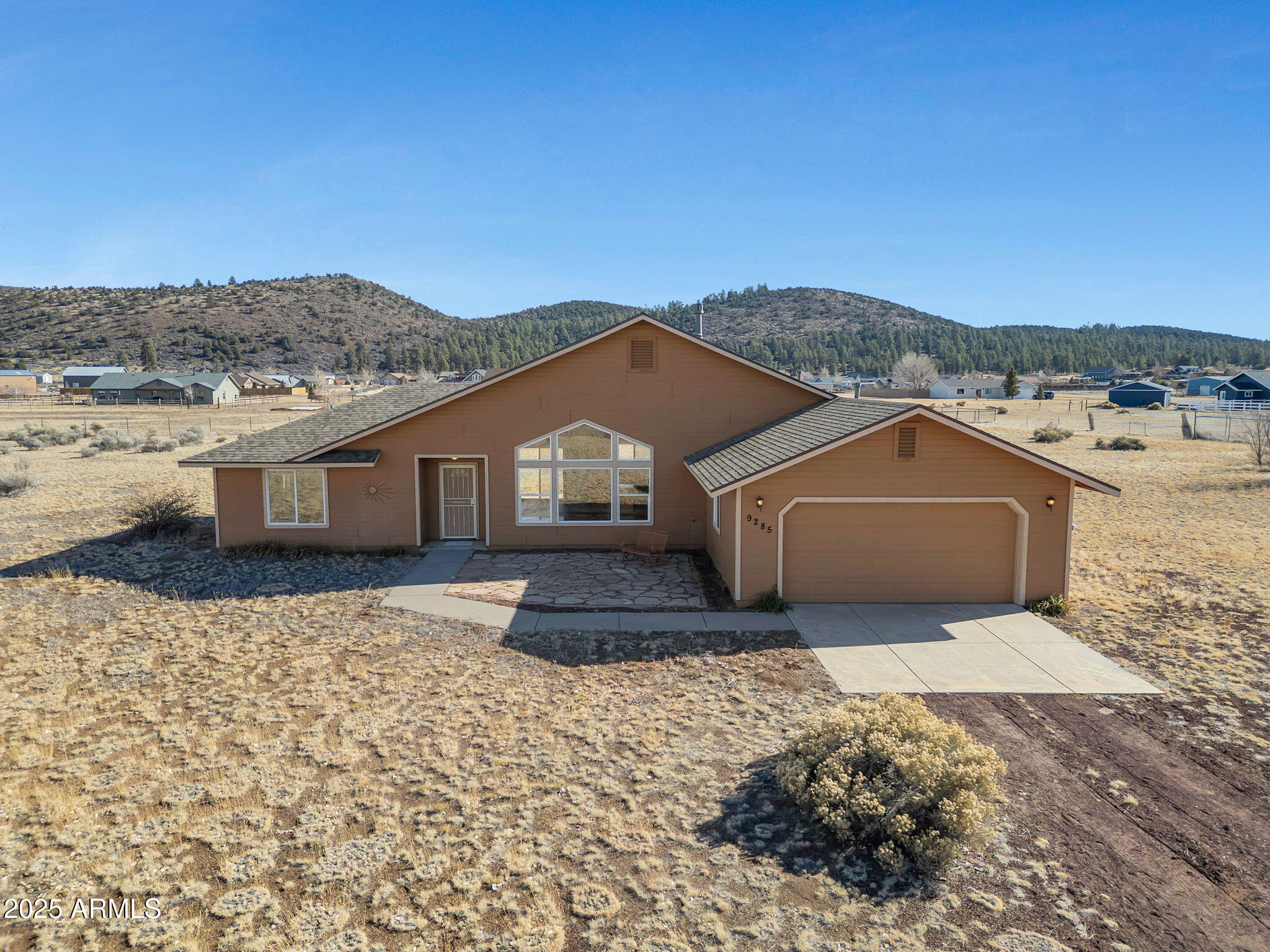 9285 North Bryant Road Flagstaff, AZ 86004 - Photo 1 of 33
