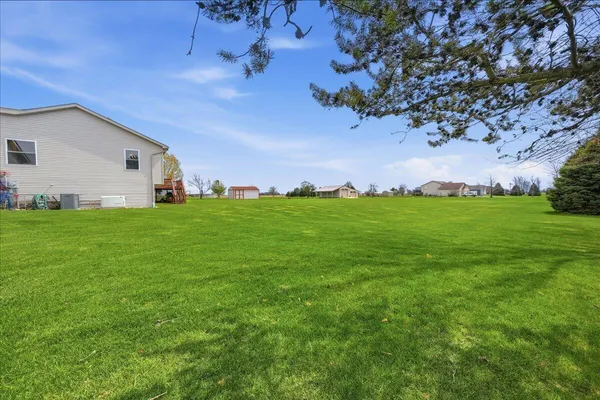 $469,999 | 9197 196th Avenue, Lowell, IN 46356