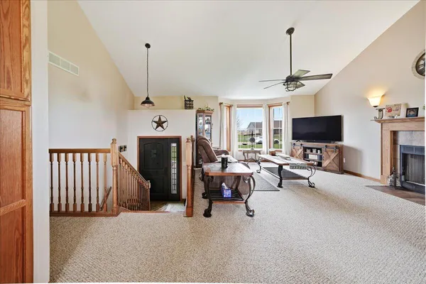 $469,999 | 9197 196th Avenue, Lowell, IN 46356