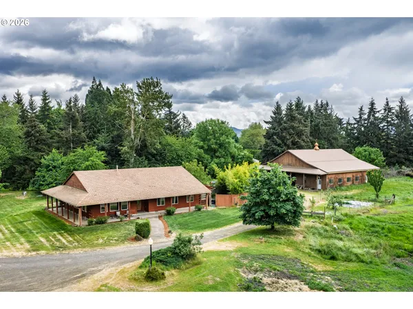 $850,000 | 130 Washburn Street, Brownsville, OR 97327
