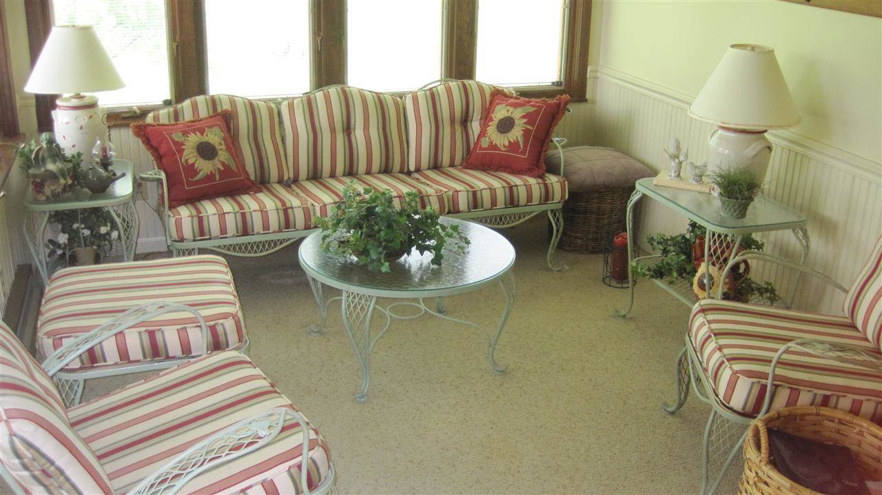 16630 Chandler Boulevard Mishawaka, IN 46544 - Photo 9 of 15 Gallery Image 9