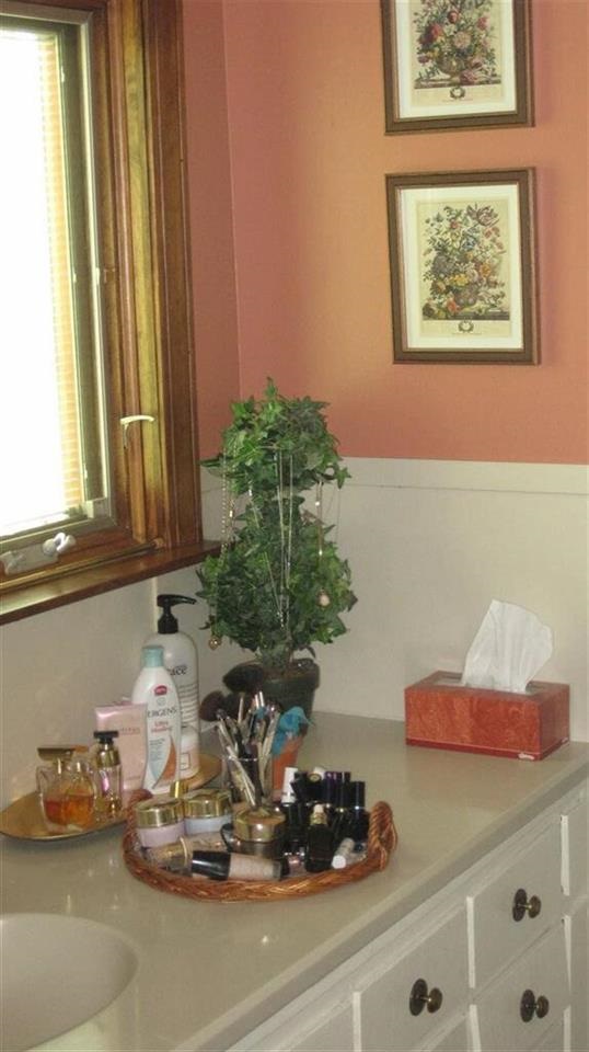 16630 Chandler Boulevard Mishawaka, IN 46544 - Photo 10 of 15 Gallery Image 10