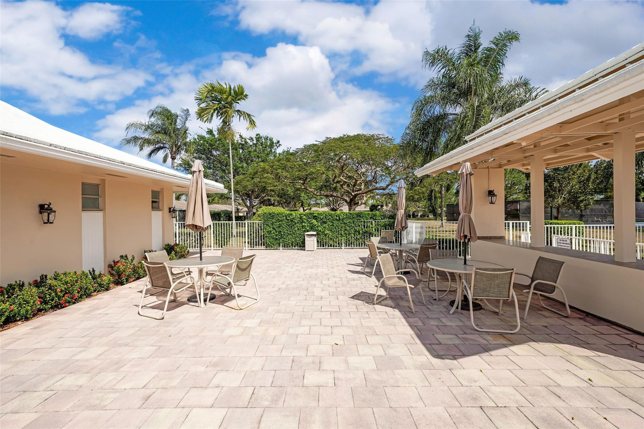 20962 Sedgewick Drive Boca Raton, FL 33433 - Photo 31 of 32 Picnic Area View