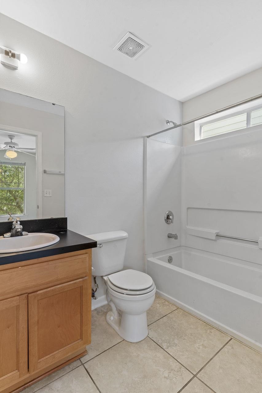 1417 Pullen Road, Unit 210 Tallahassee, FL 32303 - Photo 3 of 29 Gallery Image 3