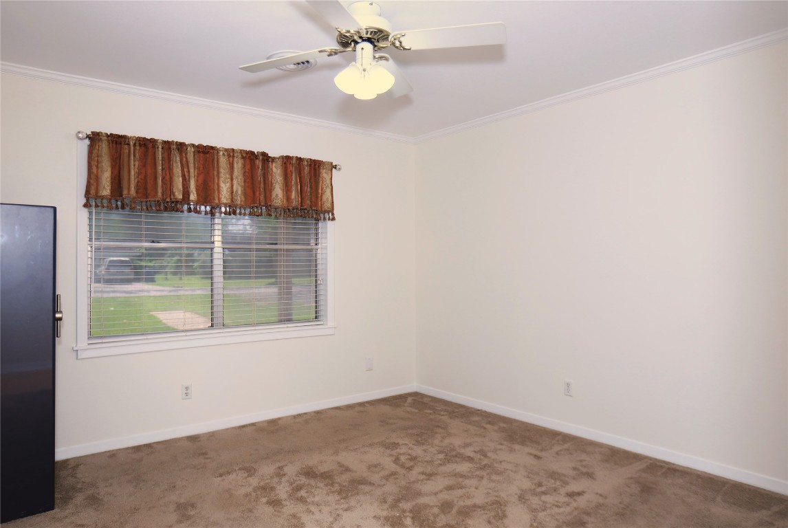 115 Irwin Road West Columbia, TX 77486 - Photo 12 of 18 3rd Bedroom