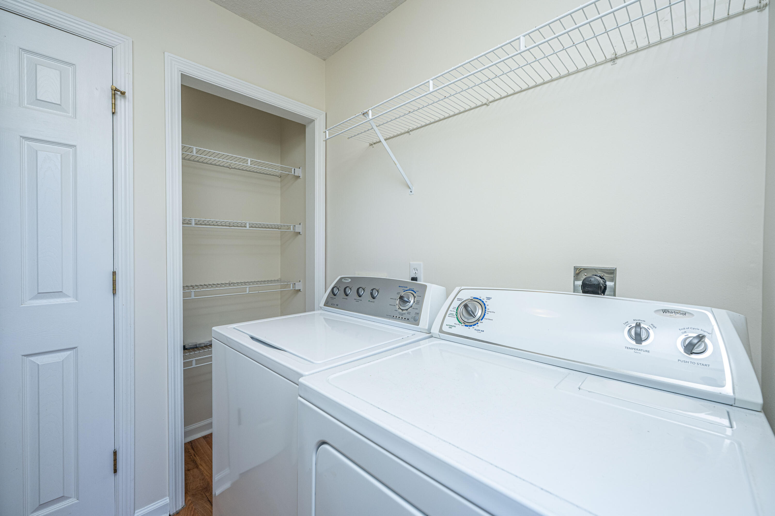 31 Maplecrest Drive Charleston, SC 29412 - Photo 23 of 39 31MaplecrestDr034