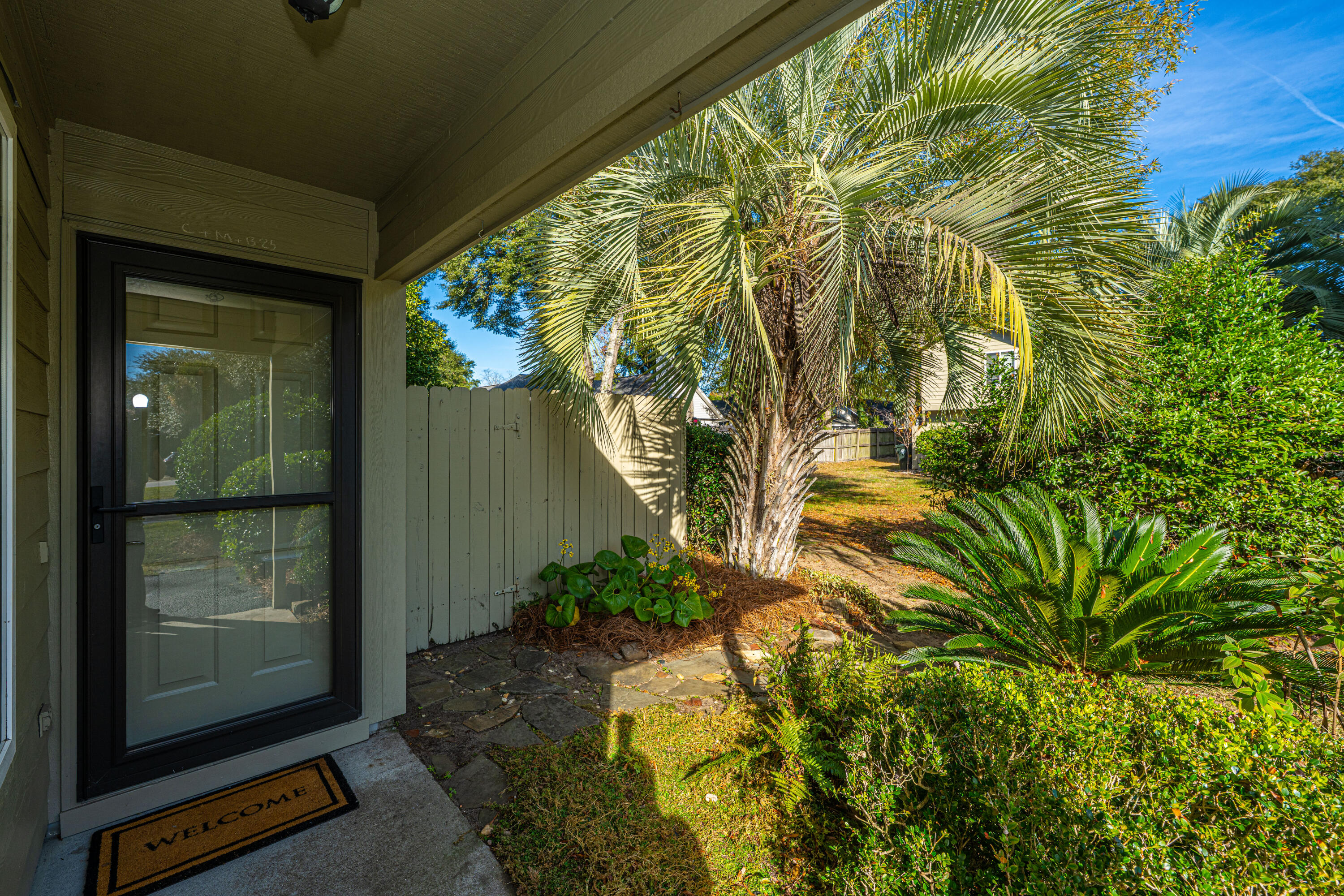 31 Maplecrest Drive Charleston, SC 29412 - Photo 4 of 39 31MaplecrestDr004