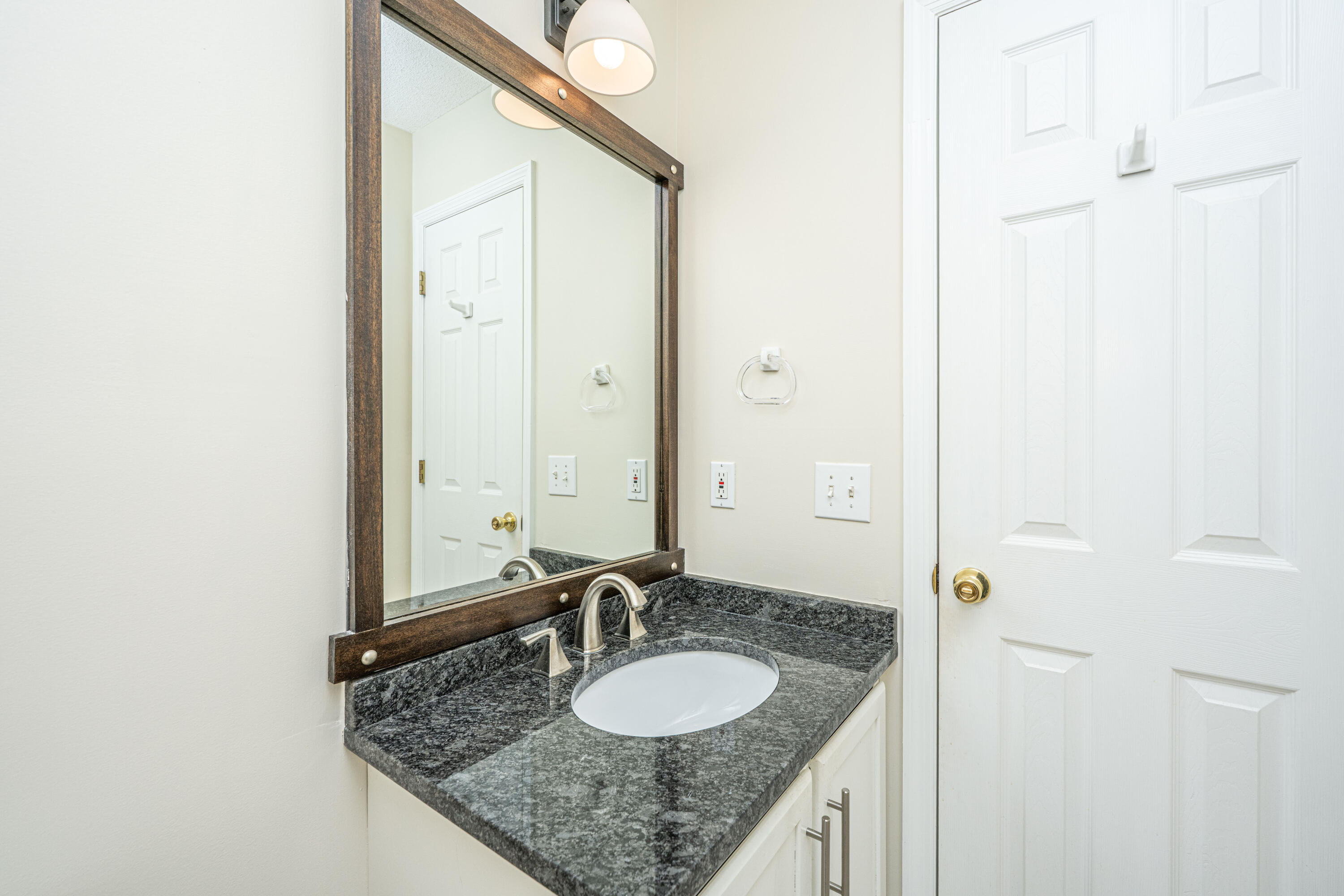 31 Maplecrest Drive Charleston, SC 29412 - Photo 9 of 39 31MaplecrestDr033