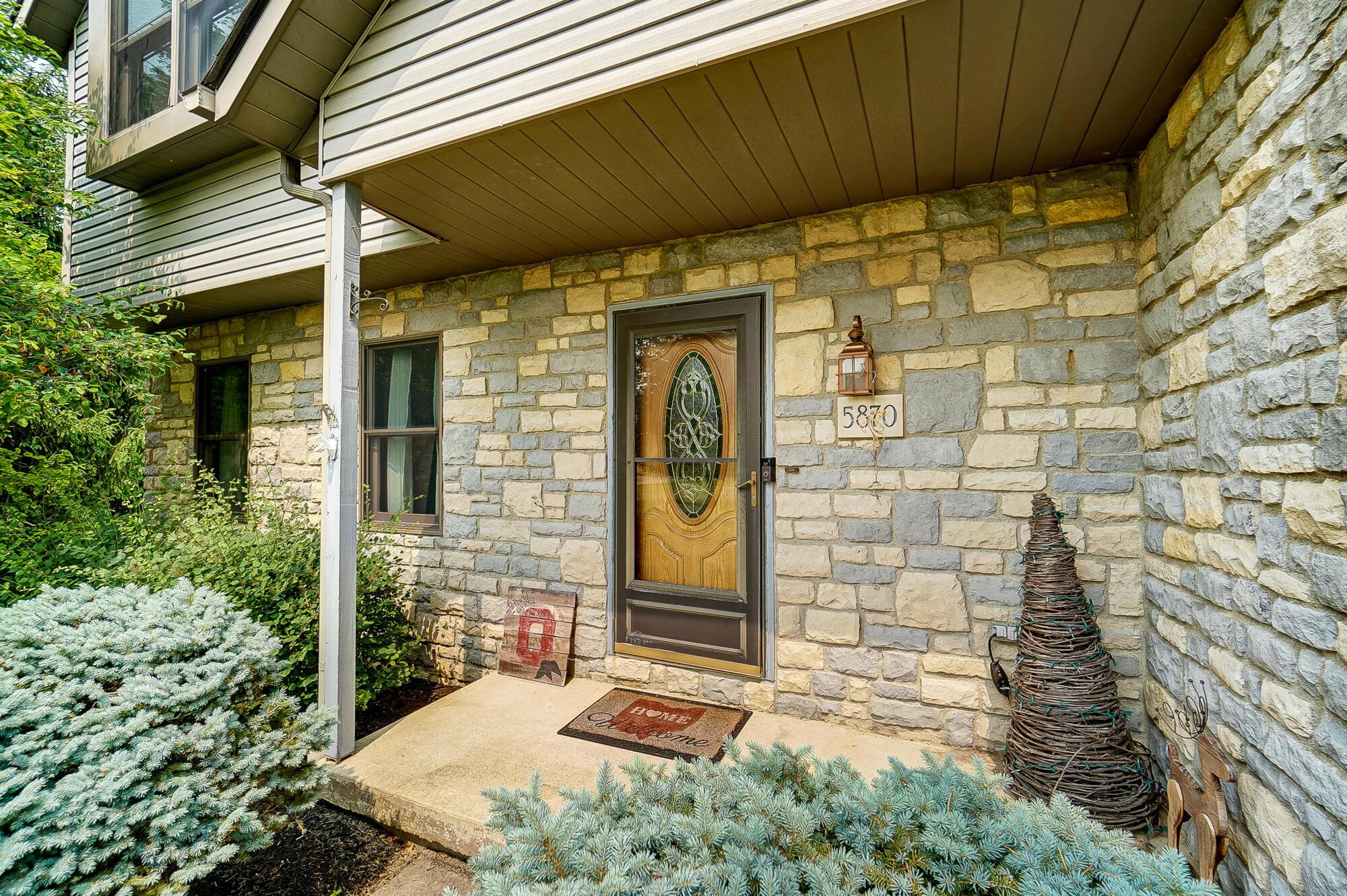 5870 Houchard Road Dublin, OH 43016 - Photo 8 of 47 011