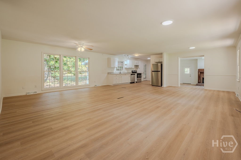 765 Glenn Carrie Road Hull, GA 30646 - Photo 4 of 29