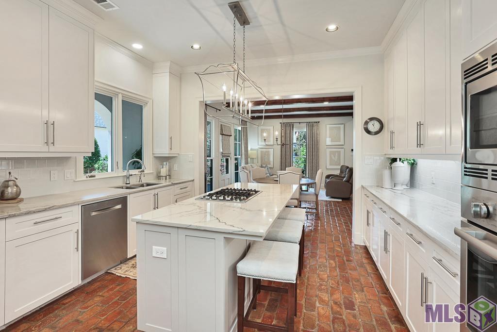 18031 Club View Drive Baton Rouge, LA 70810 - Photo 12 of 42 Gallery Image 12