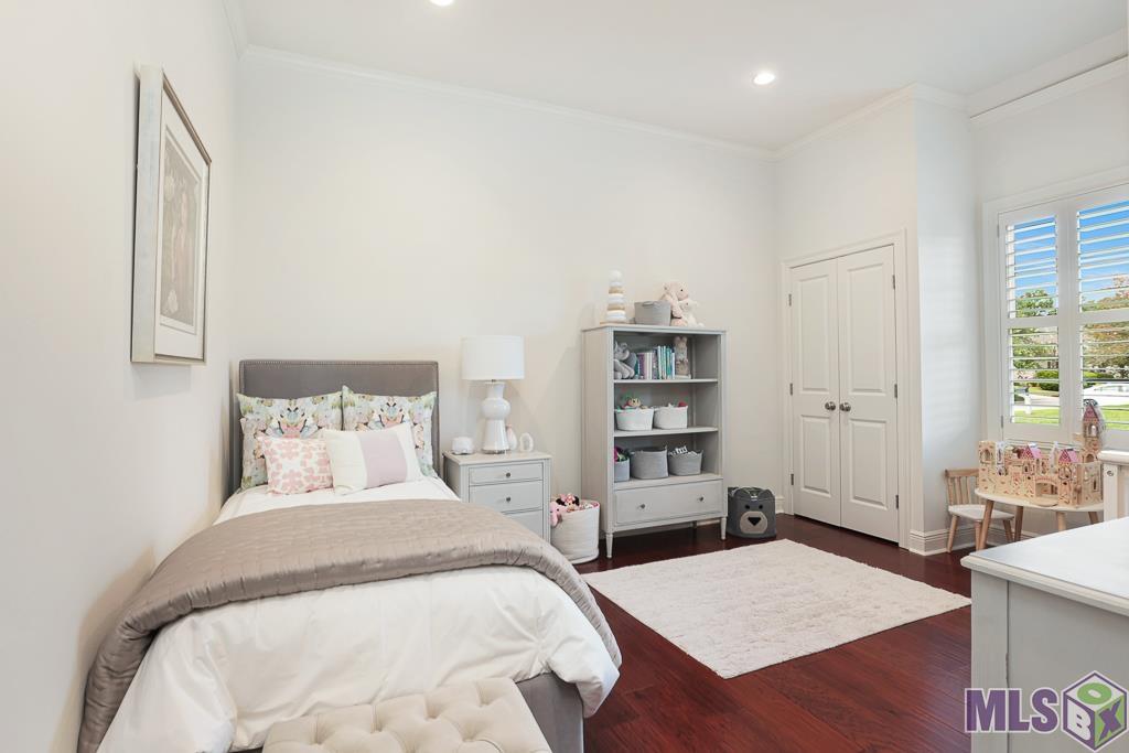 18031 Club View Drive Baton Rouge, LA 70810 - Photo 32 of 42 Downstairs bedroom