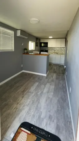 $1,100 | 3720 West Mauna Loa Lane, Unit STUDIO, Phoenix, AZ 85053