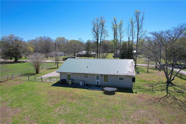 35259 Herman Singletary Road Pearl River, LA 70452 - Photo 4 of 17