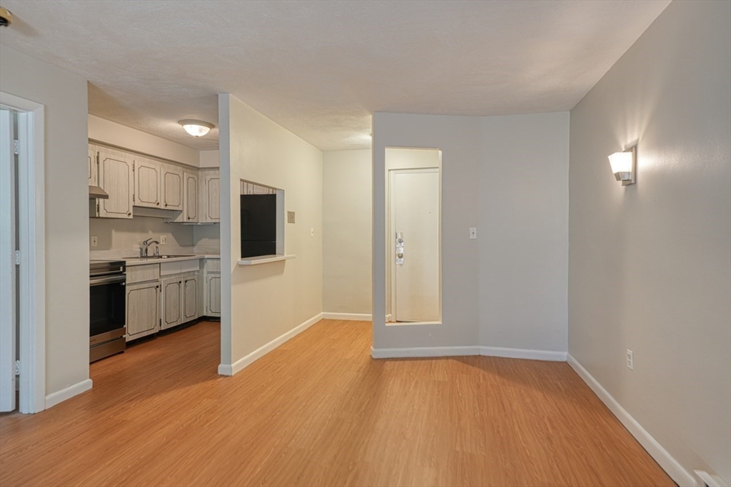 915 Edgell Road, Unit 60 Framingham, MA 01701 - Photo 8 of 14 Gallery Image 8