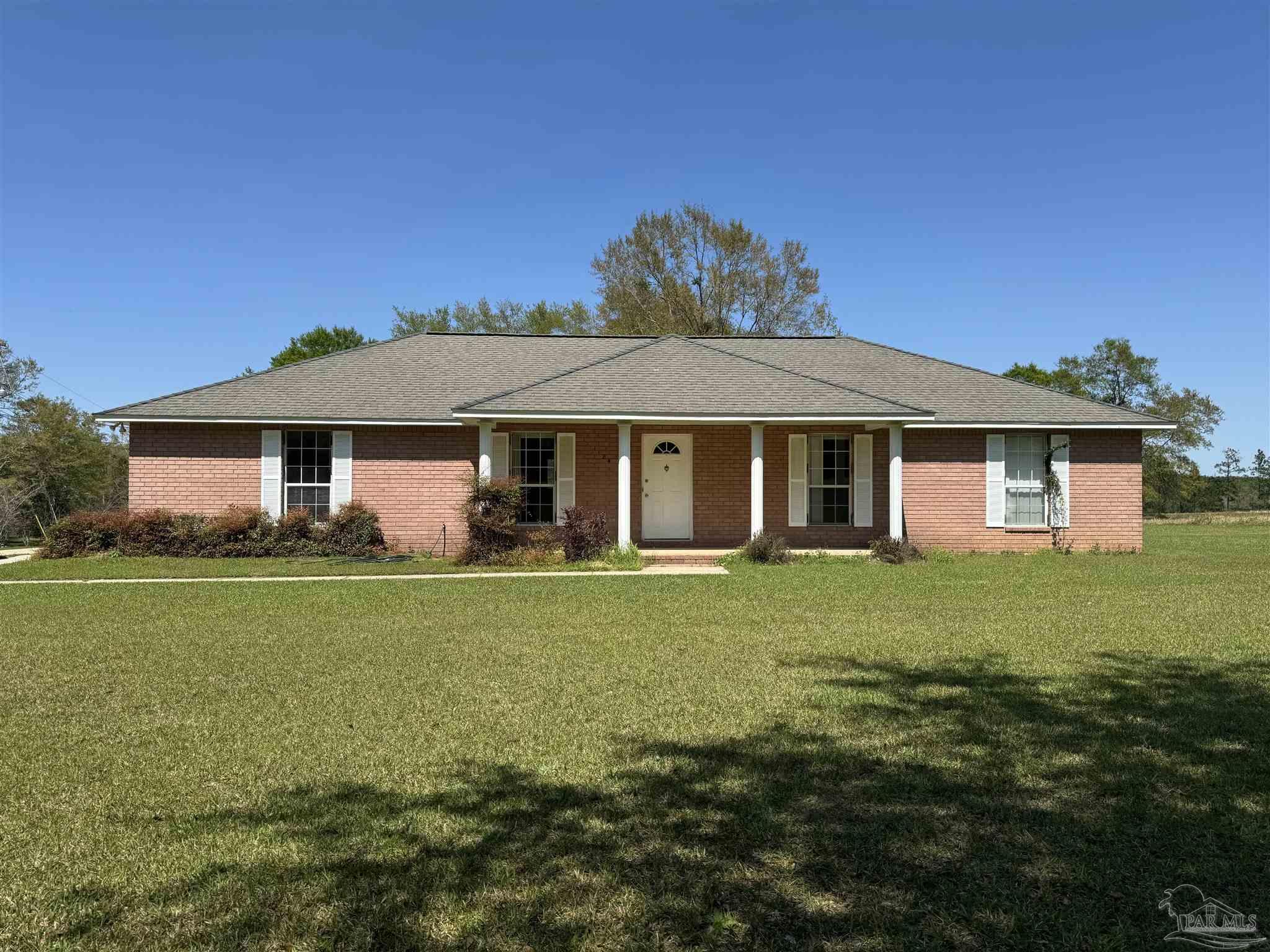 1124 Jacks Branch Road Cantonment, FL 32533 - Photo 2 of 28