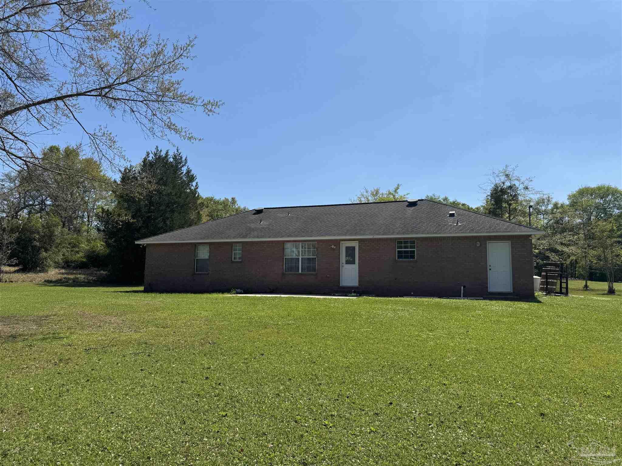 1124 Jacks Branch Road Cantonment, FL 32533 - Photo 5 of 28