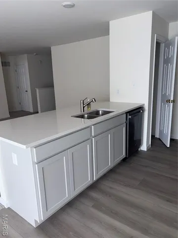 $365,000 | 356 Winding Bluffs Court, Fenton, MO 63026