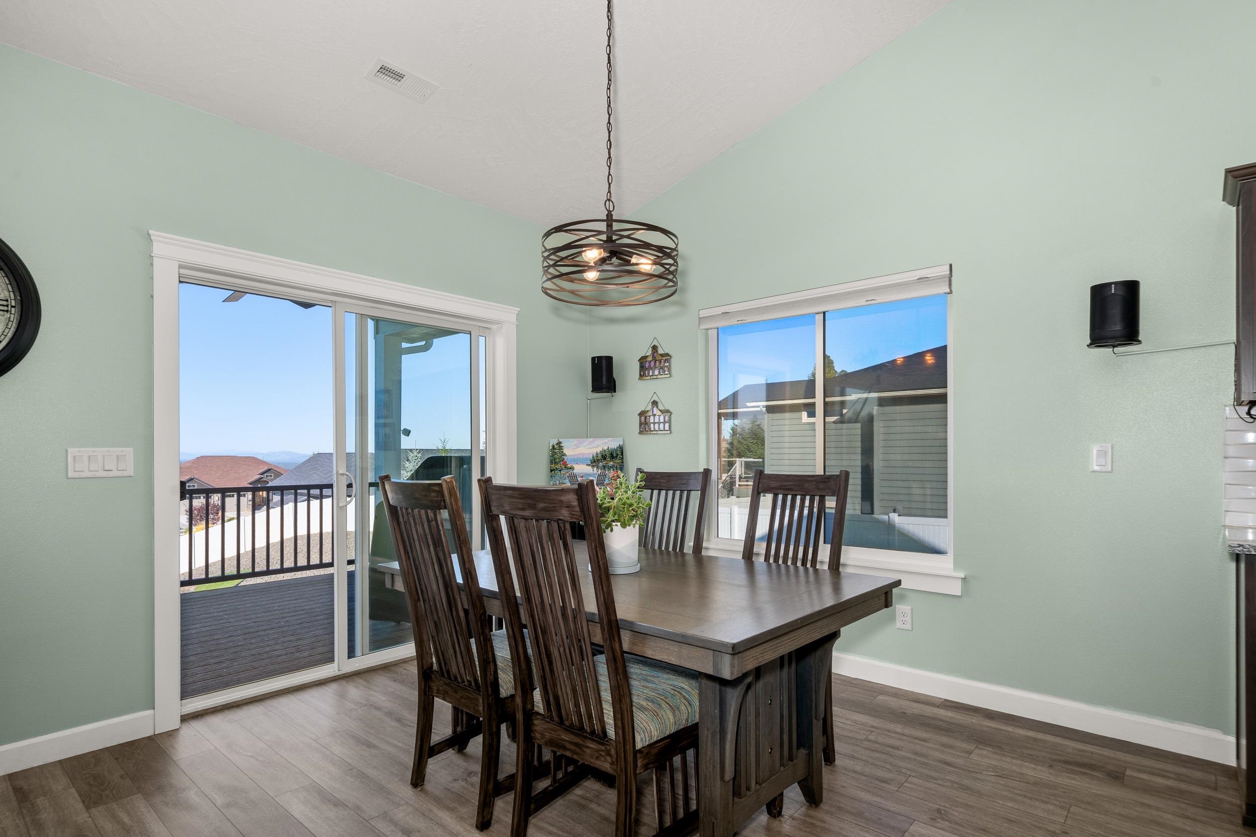 2706 West Howesdale Road Spokane, WA 99208 - Photo 12 of 50