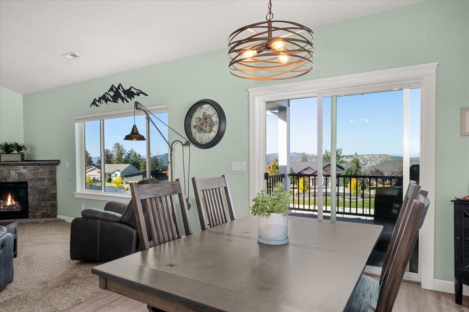 2706 West Howesdale Road Spokane, WA 99208 - Photo 13 of 50