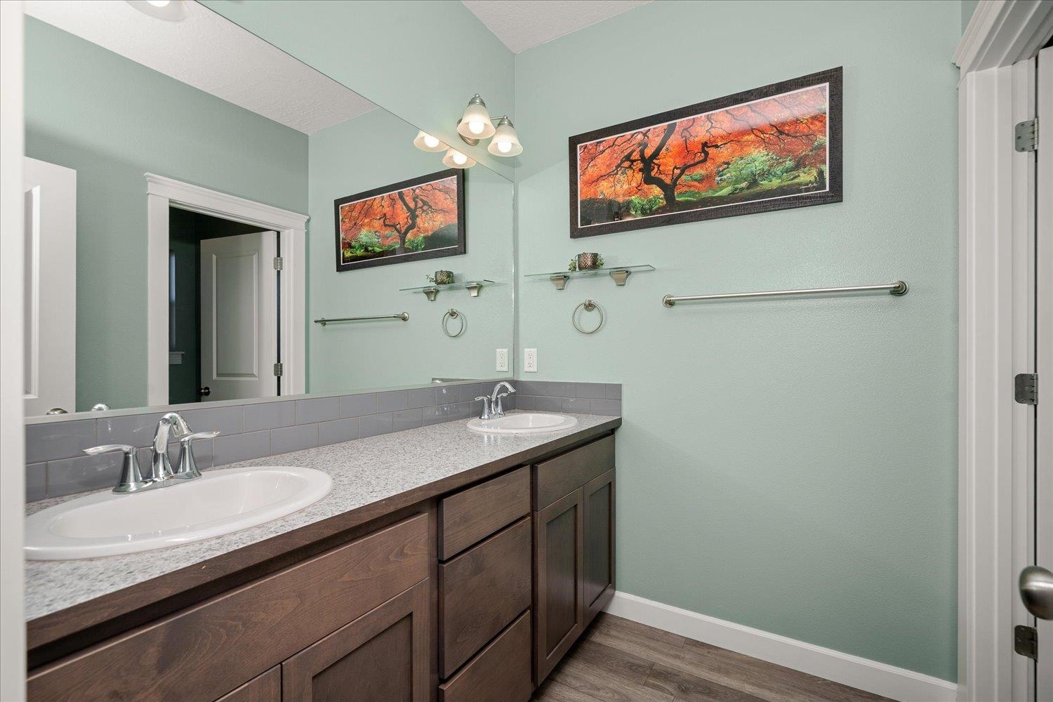 2706 West Howesdale Road Spokane, WA 99208 - Photo 22 of 50